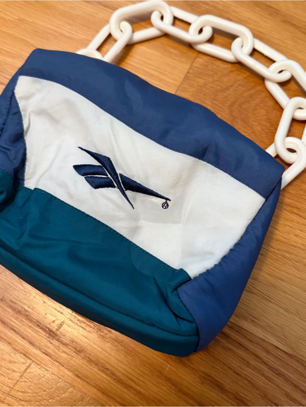 Reworked Reebok Shoulder Bag with Chain Handle - Picture 2 of 4